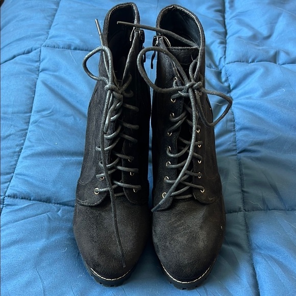 Black Chunky Heel Lace Up Boots - Picture 7 of 10